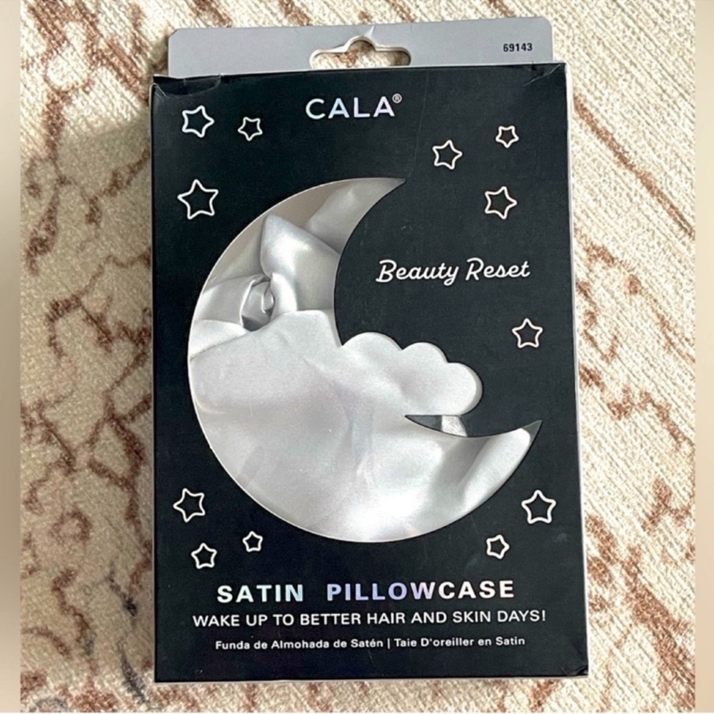CALA Satin Pillow Case NWT